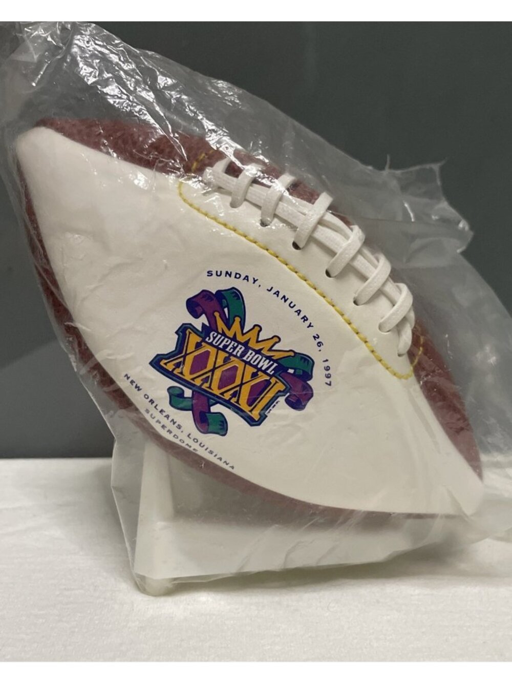 Super Bowl XXXI 31 Packers New Orleans Superdome Mini Football Fotoball Tee 1997